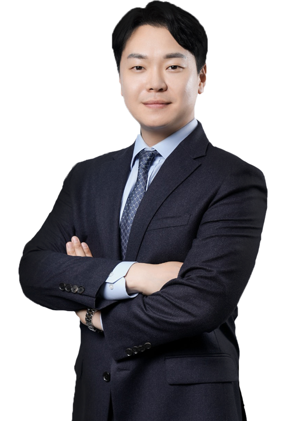 조철현 변호사 | 여청수사팀장 출신 변호사